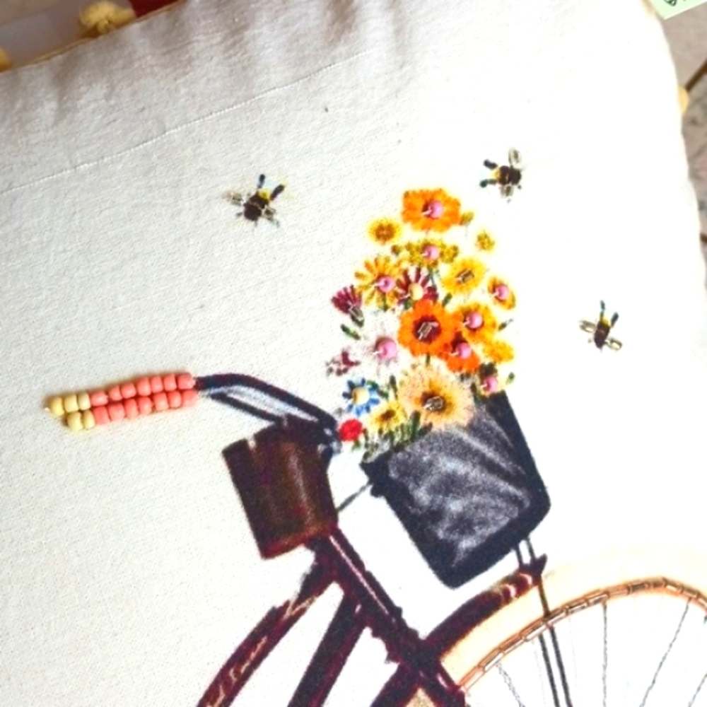Embroidered Bike with Beaded Beehive Pillow by Valeri...QVC,,NEW - Picture 6 of 14